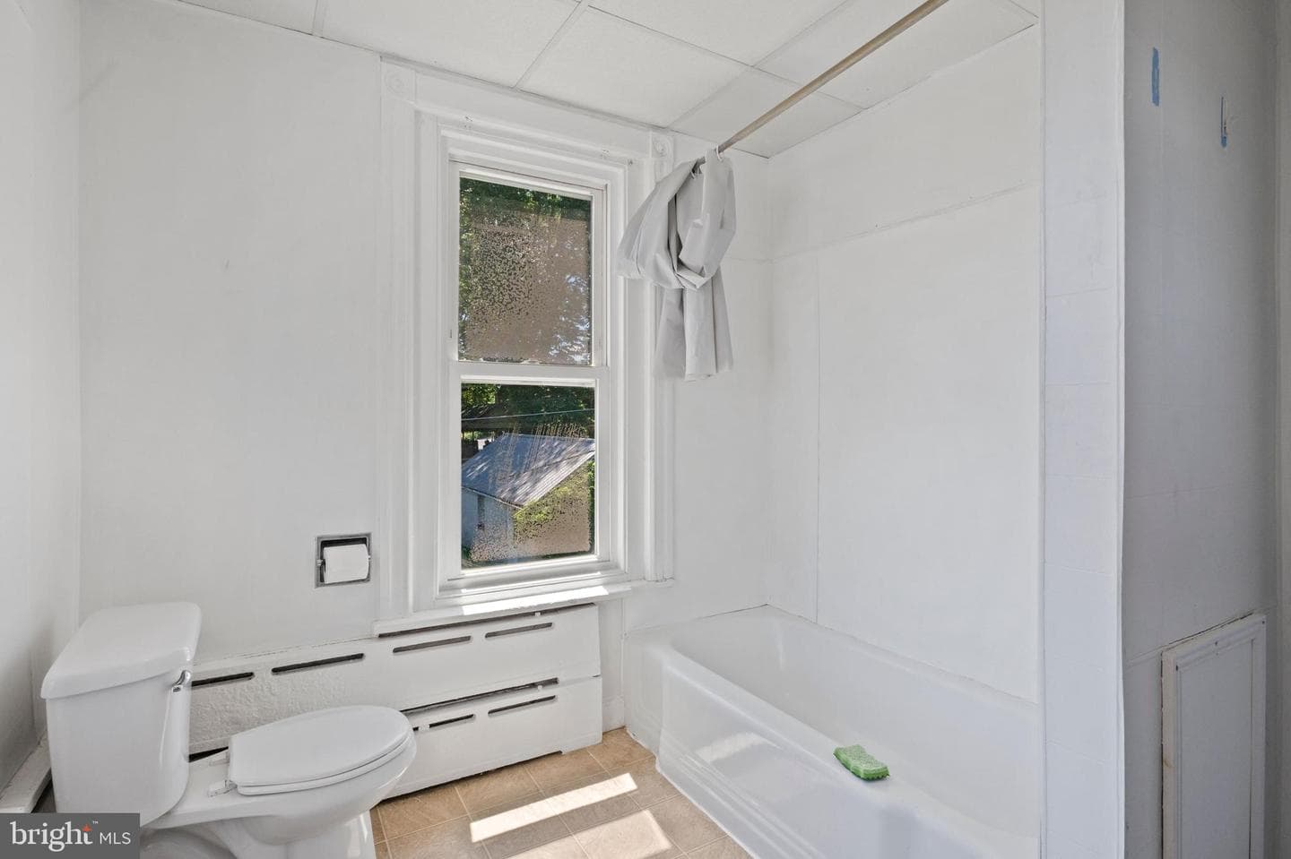 414 W Walnut Street photo 13