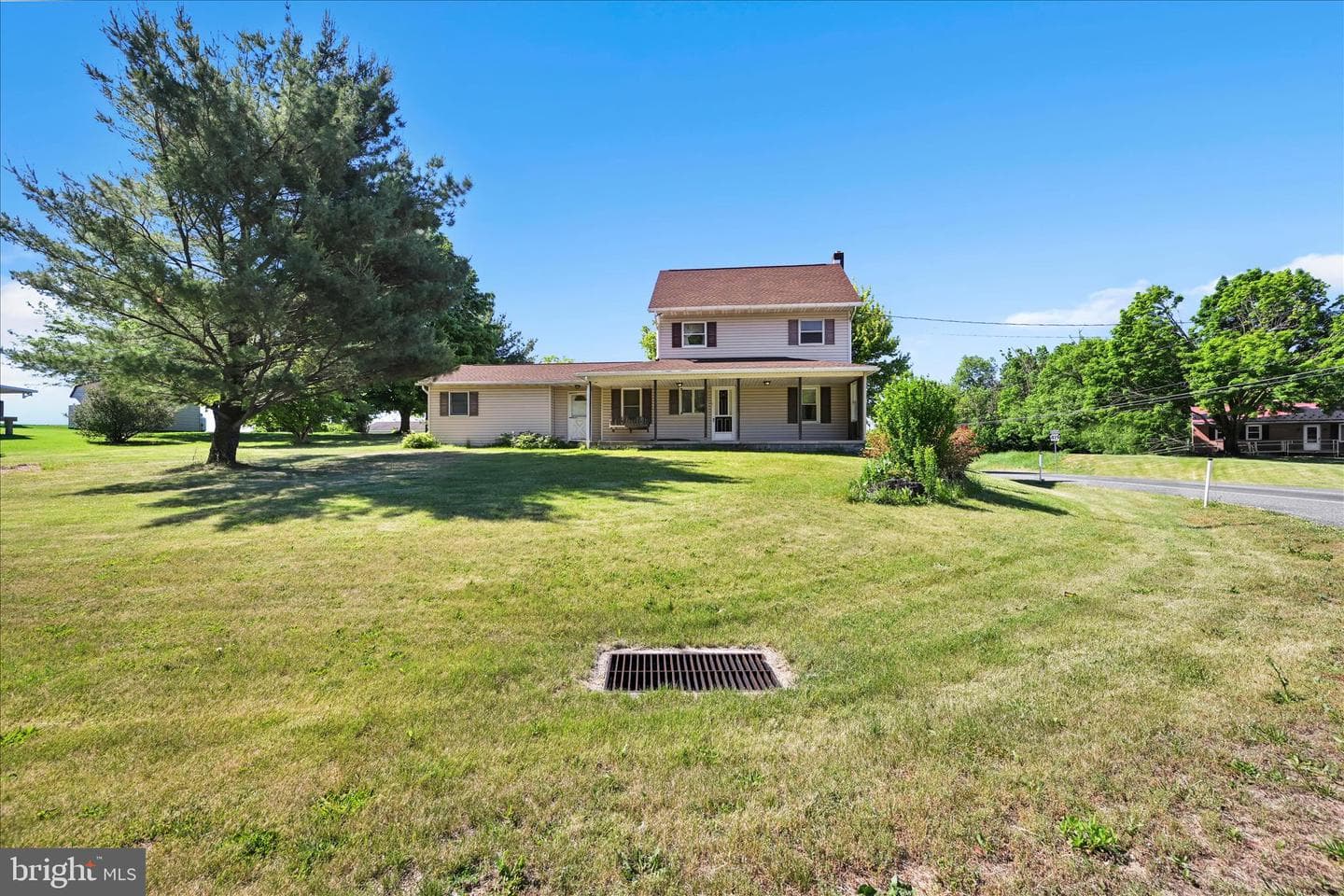 5235 Four Point Road photo 4