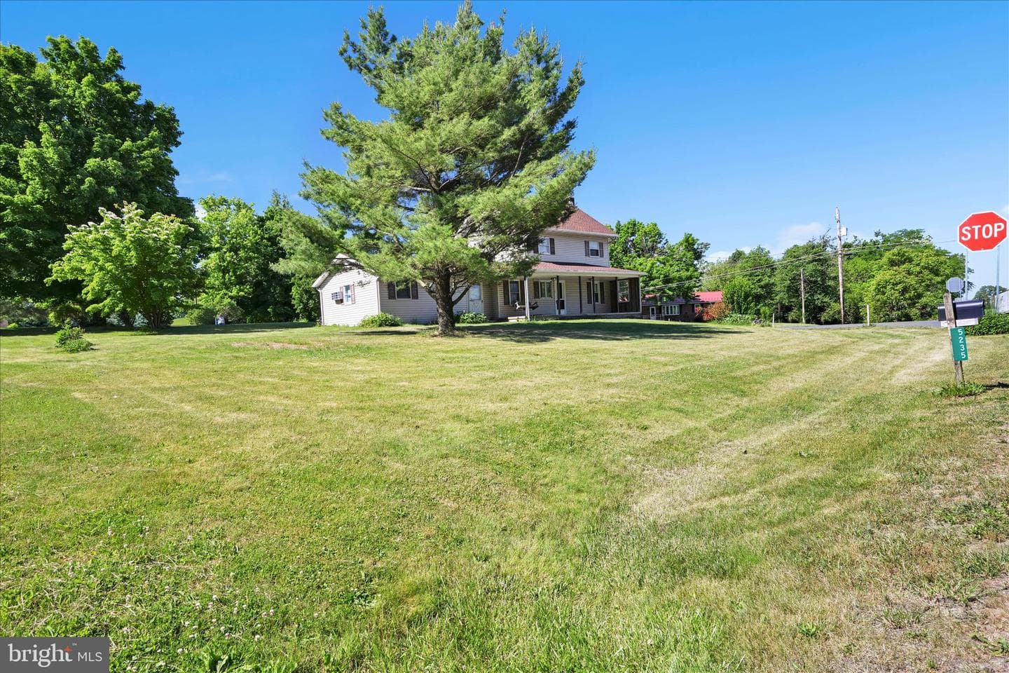 5235 Four Point Road photo 6