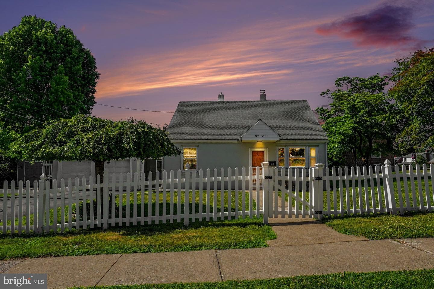 815 Park Avenue photo 2