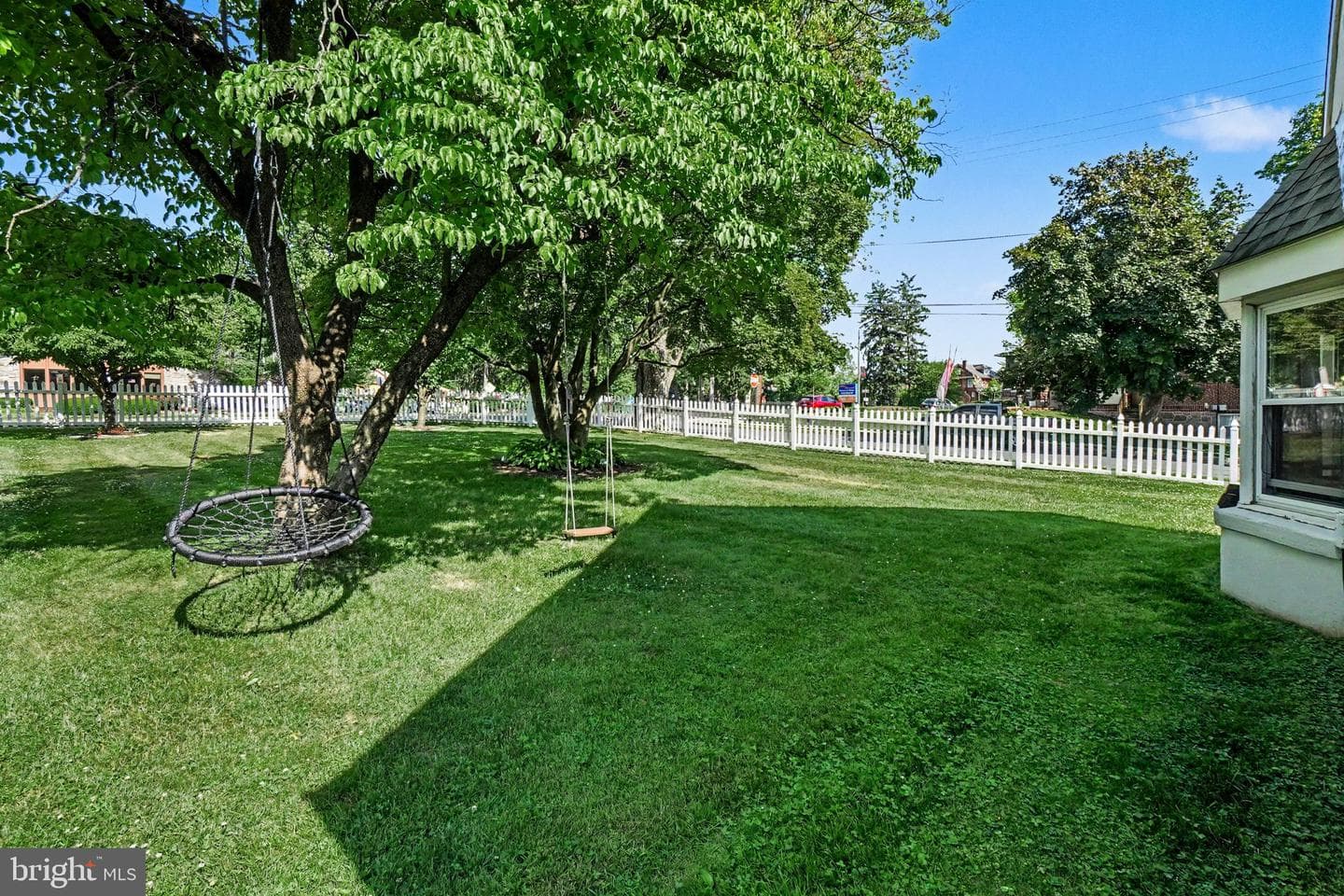 815 Park Avenue photo 23