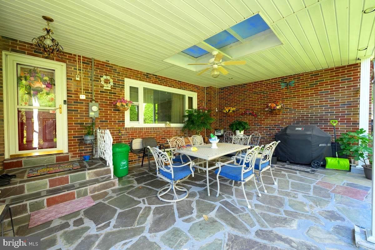 1901 N 15th Street photo 8