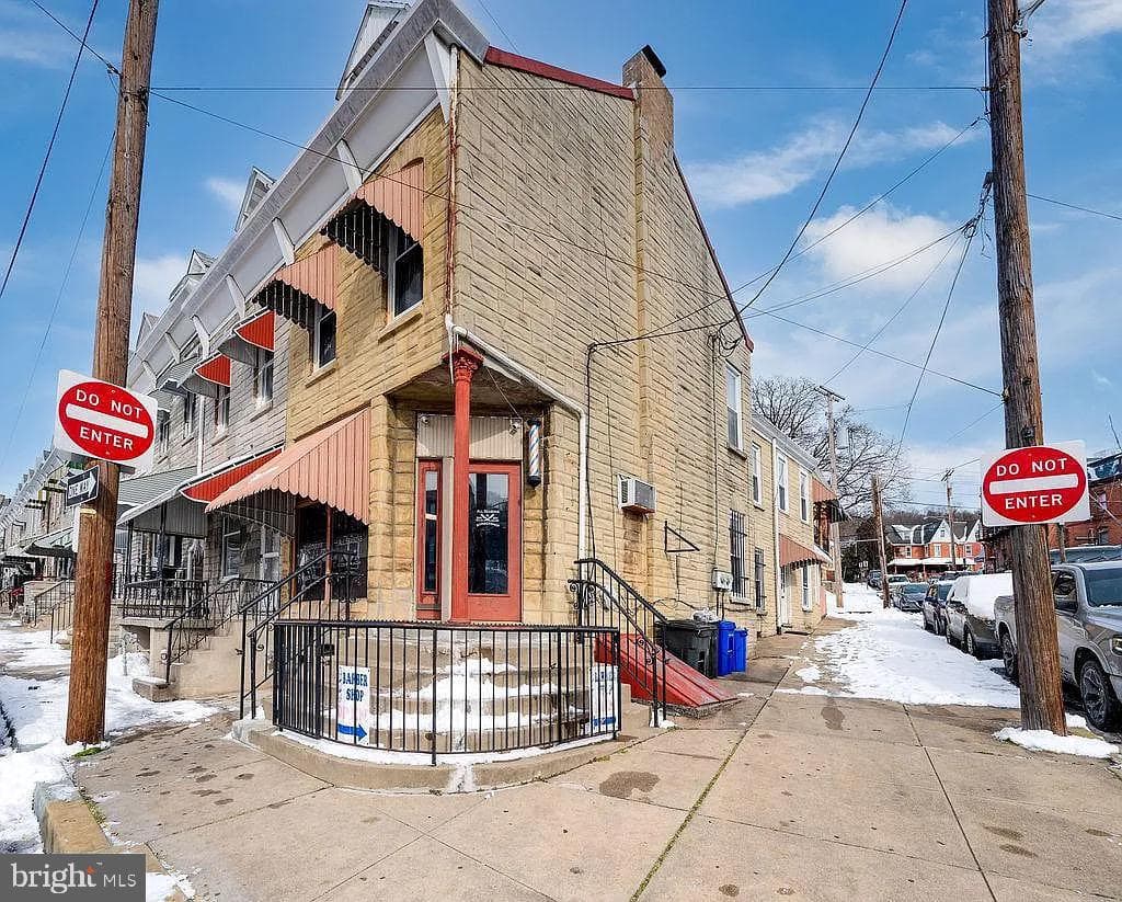 349 S Miller Street photo 3