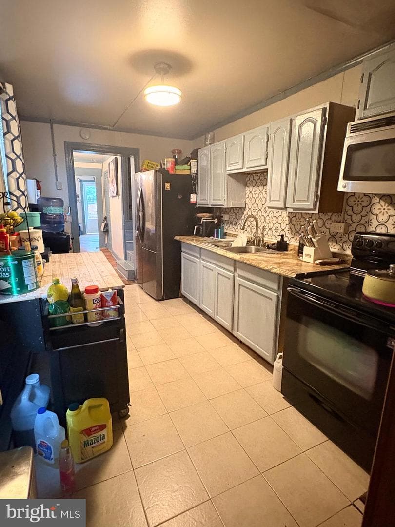 135 Poplar Street photo 8