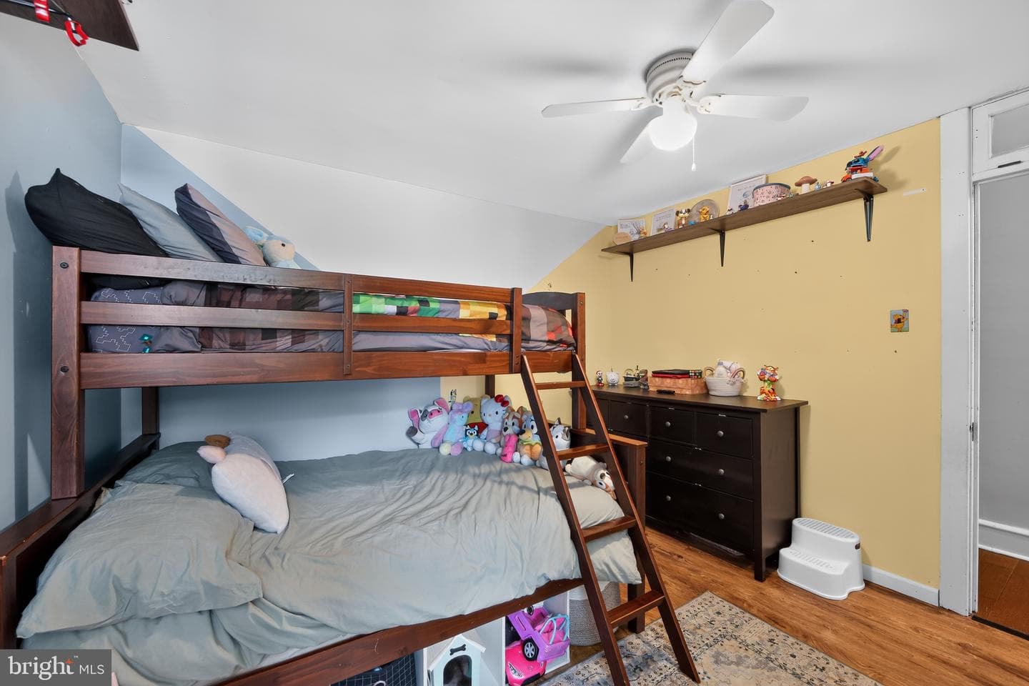 352 S Reading Avenue photo 14