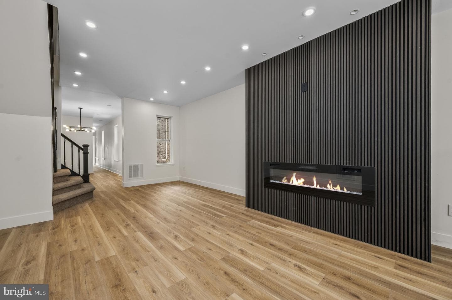 427 Chestnut Street photo 3