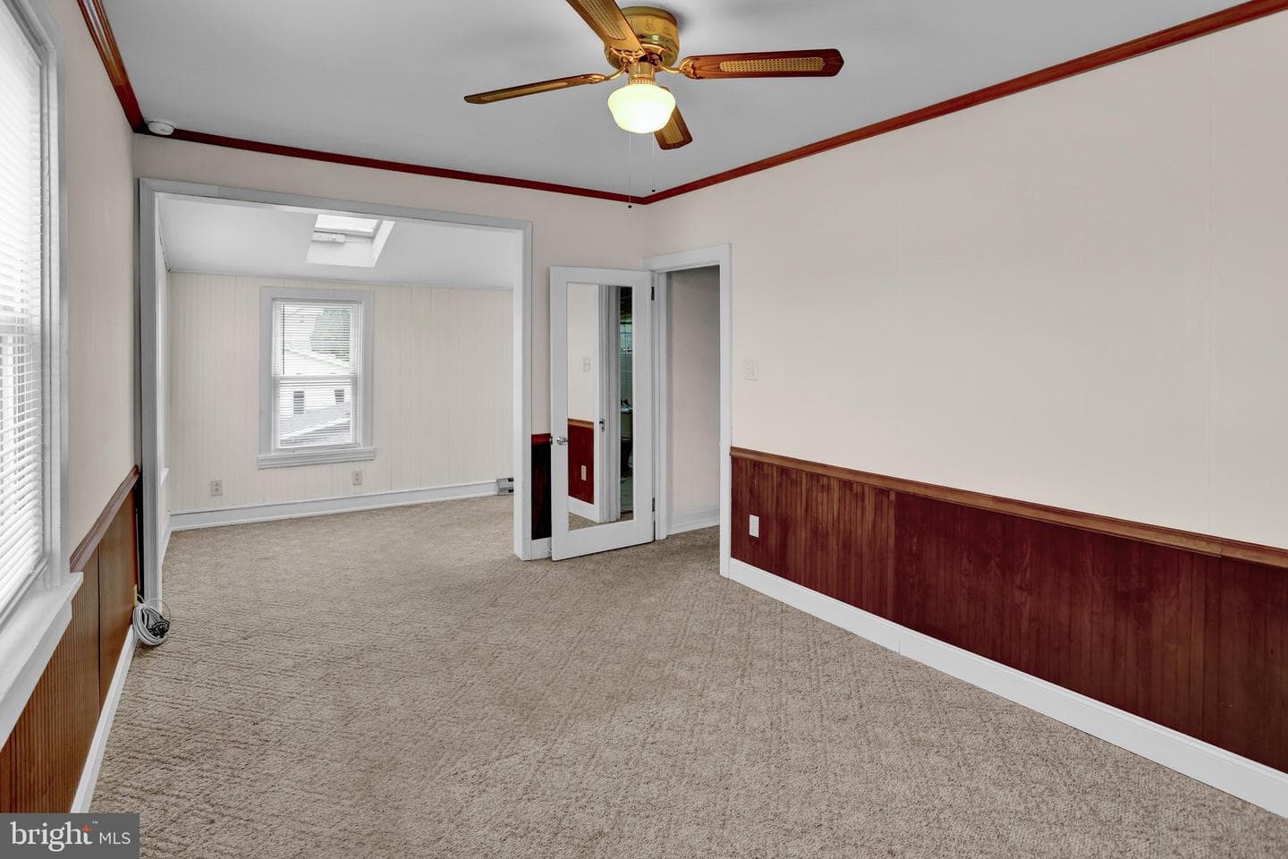 238 Penn Street photo 34
