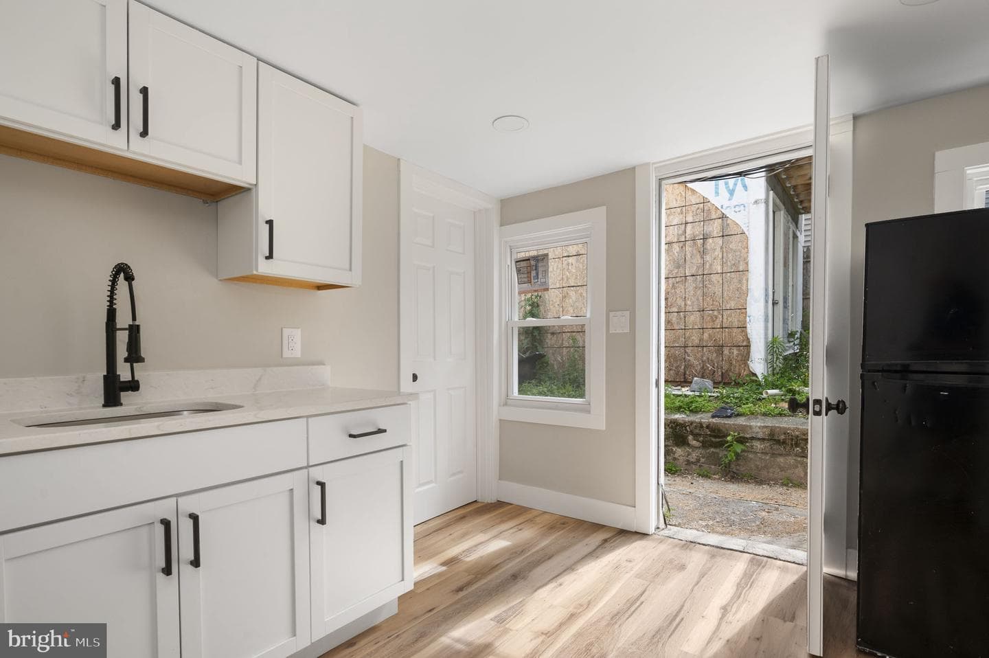 1038 Walnut Street photo 13
