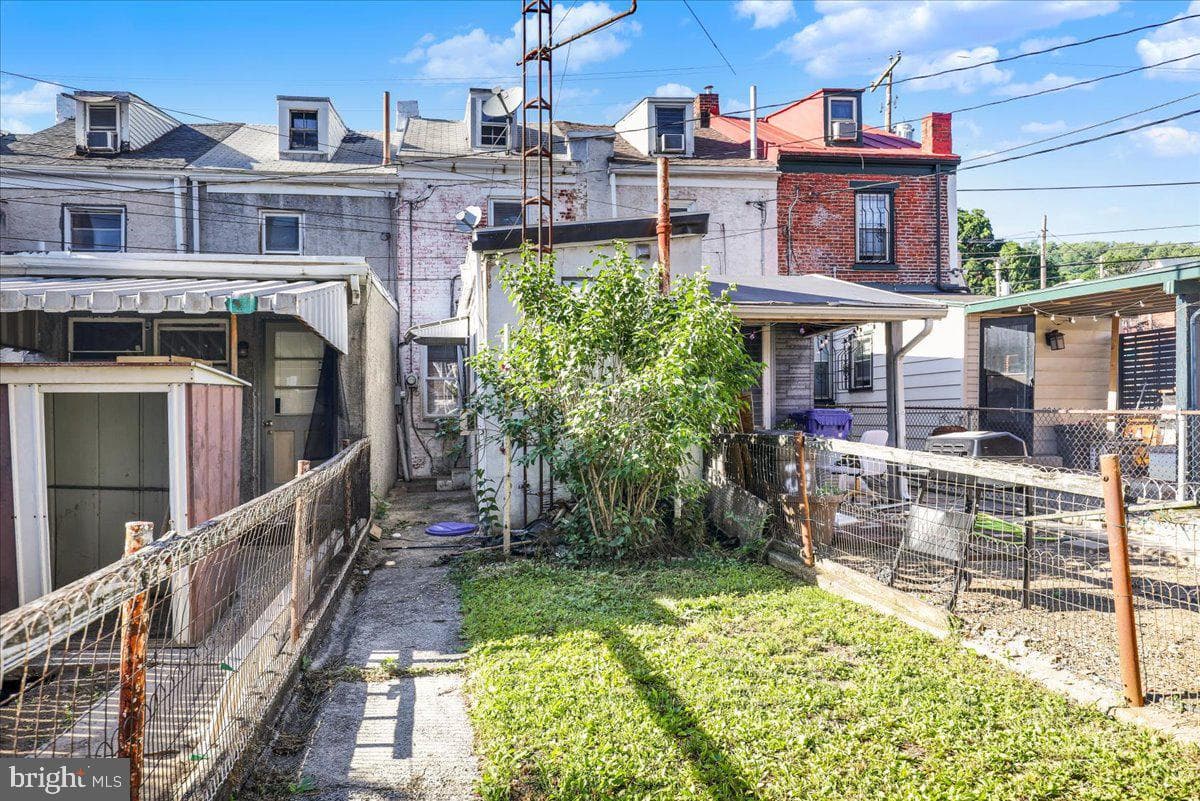 1348 Muhlenberg Street photo 16