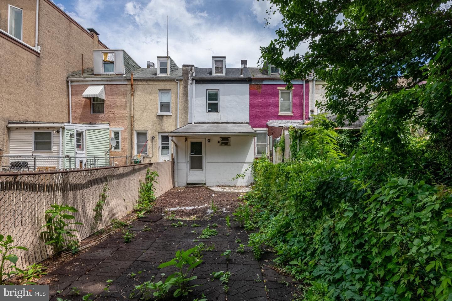 832 Nicolls Street photo 12