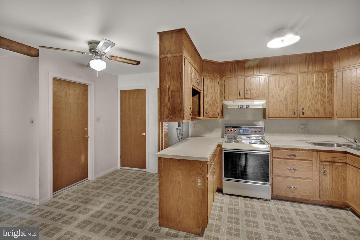 2104 Gring Drive photo 16