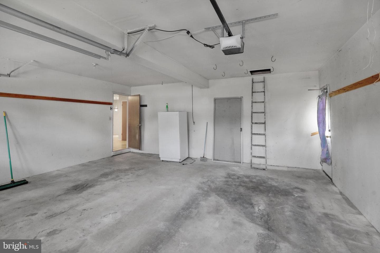 2104 Gring Drive photo 23
