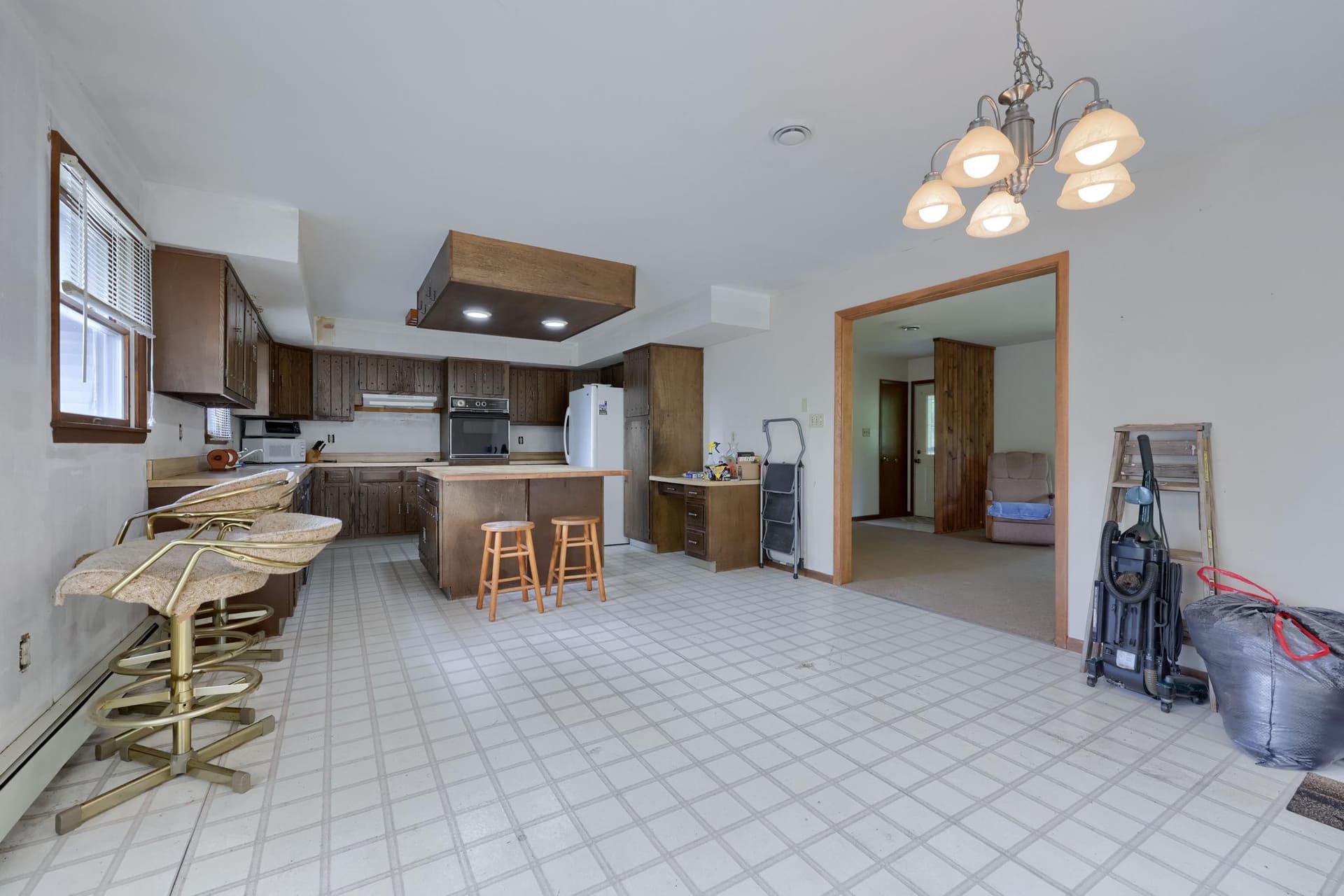49 Preston Road photo 16