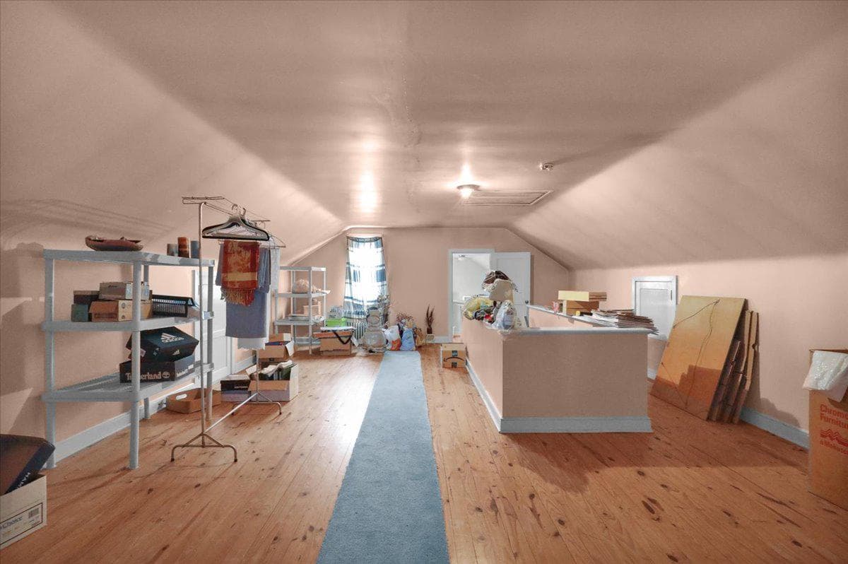 61 Weaver Lane photo 22