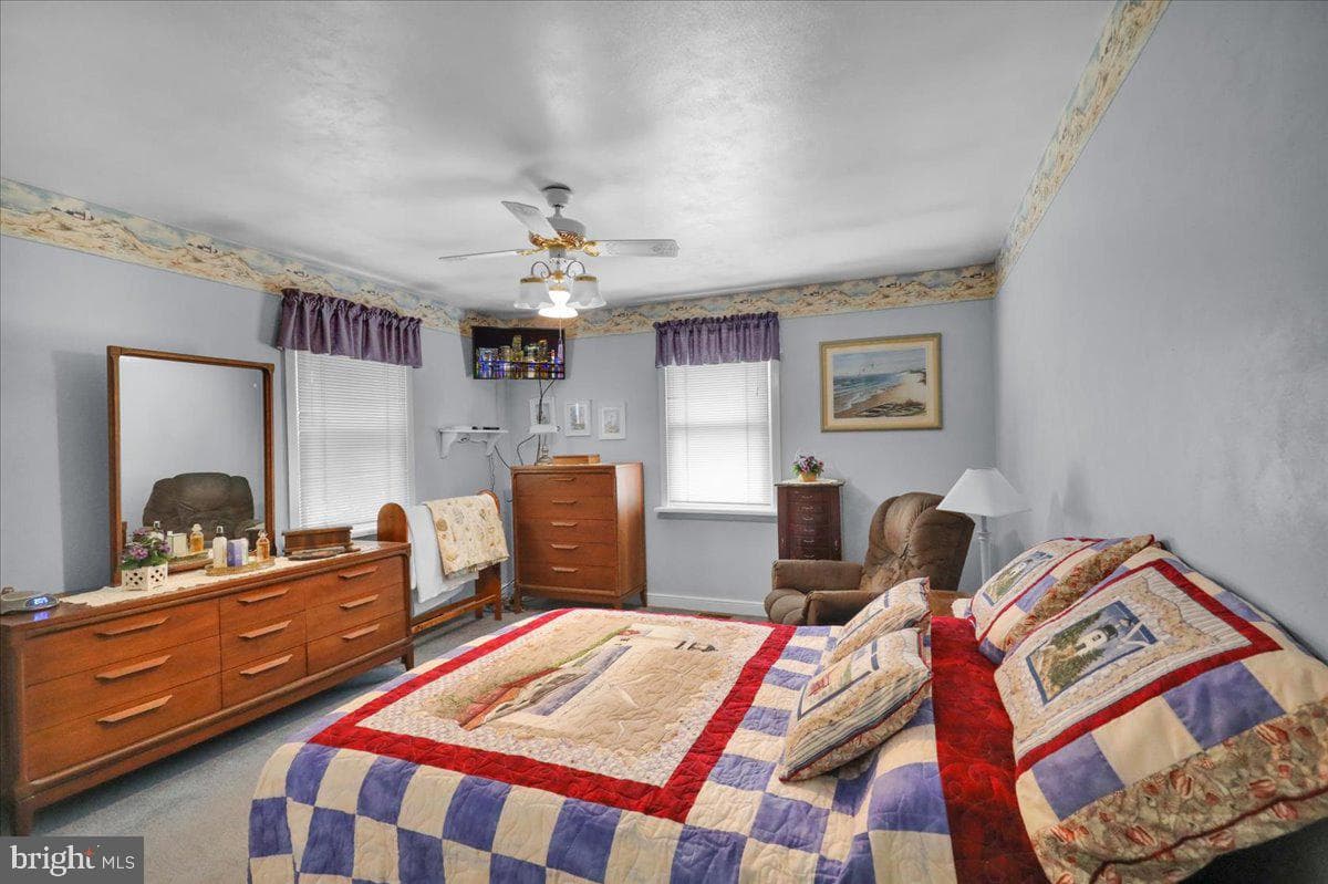 61 Weaver Lane photo 9