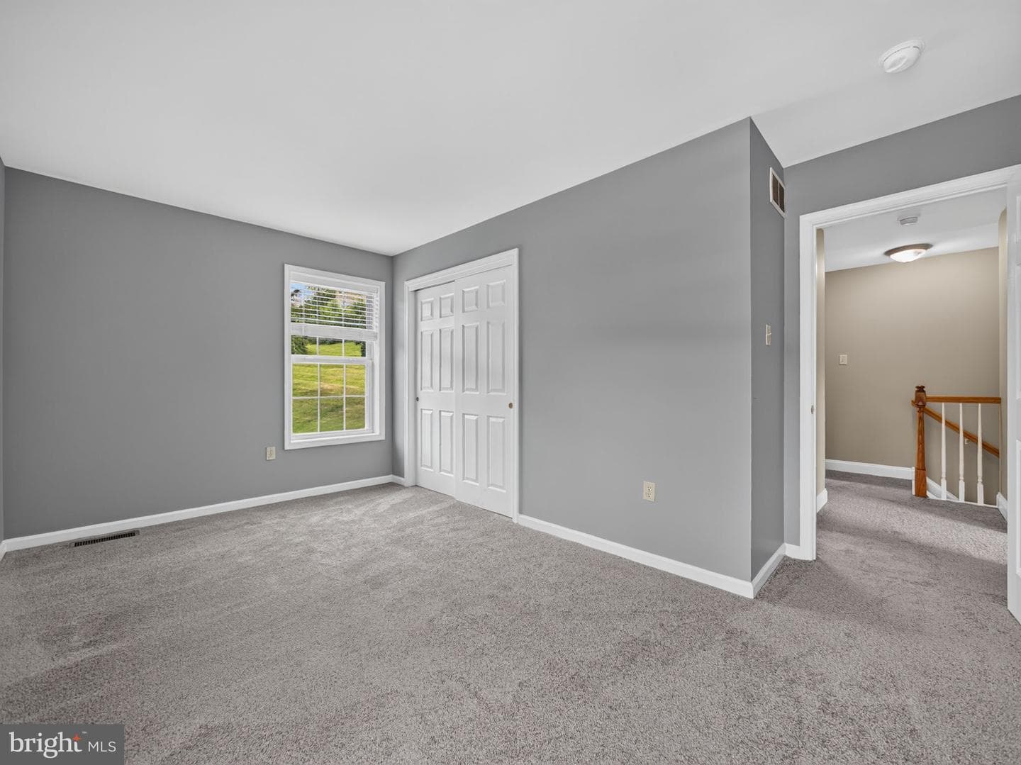 649 S Reading Avenue photo 53