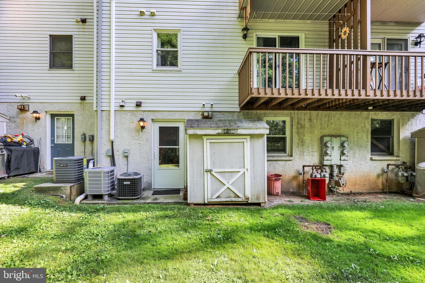 10 Maplewood Avenue #5a photo 31