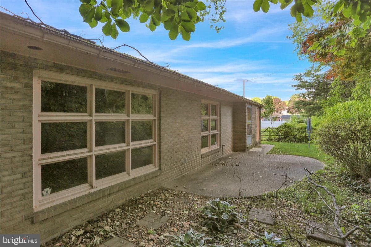 1815 N 16th Street photo 42