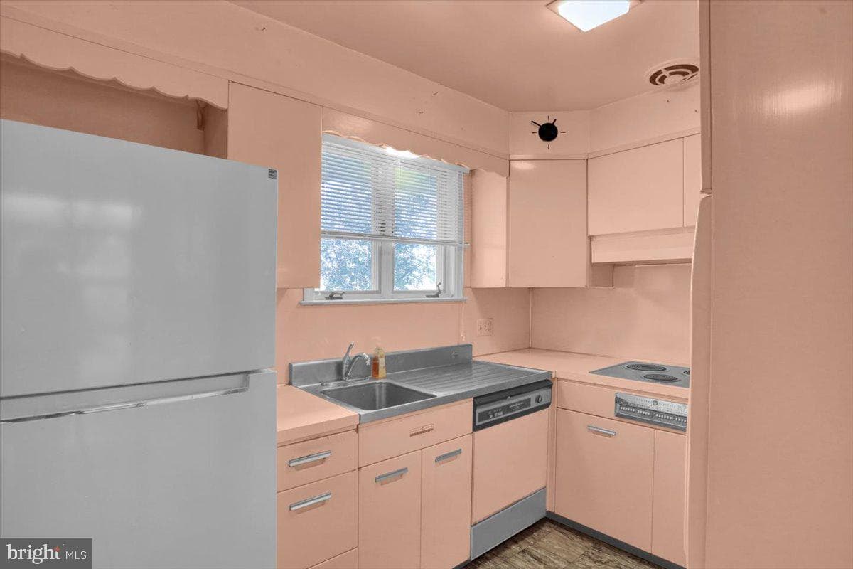 1815 N 16th Street photo 7