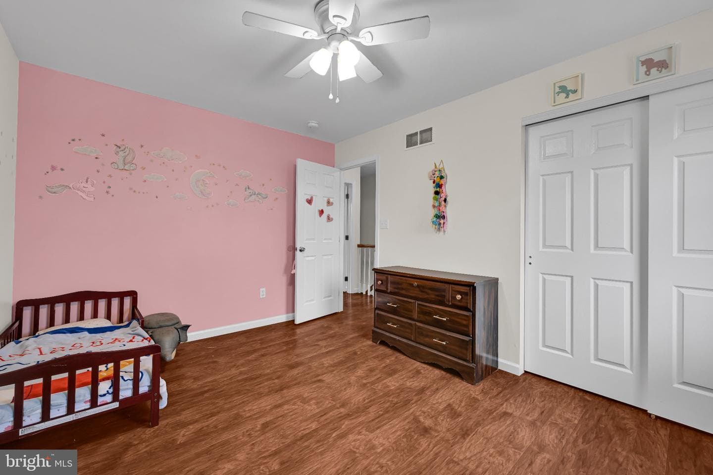 387 Oneida Drive photo 18