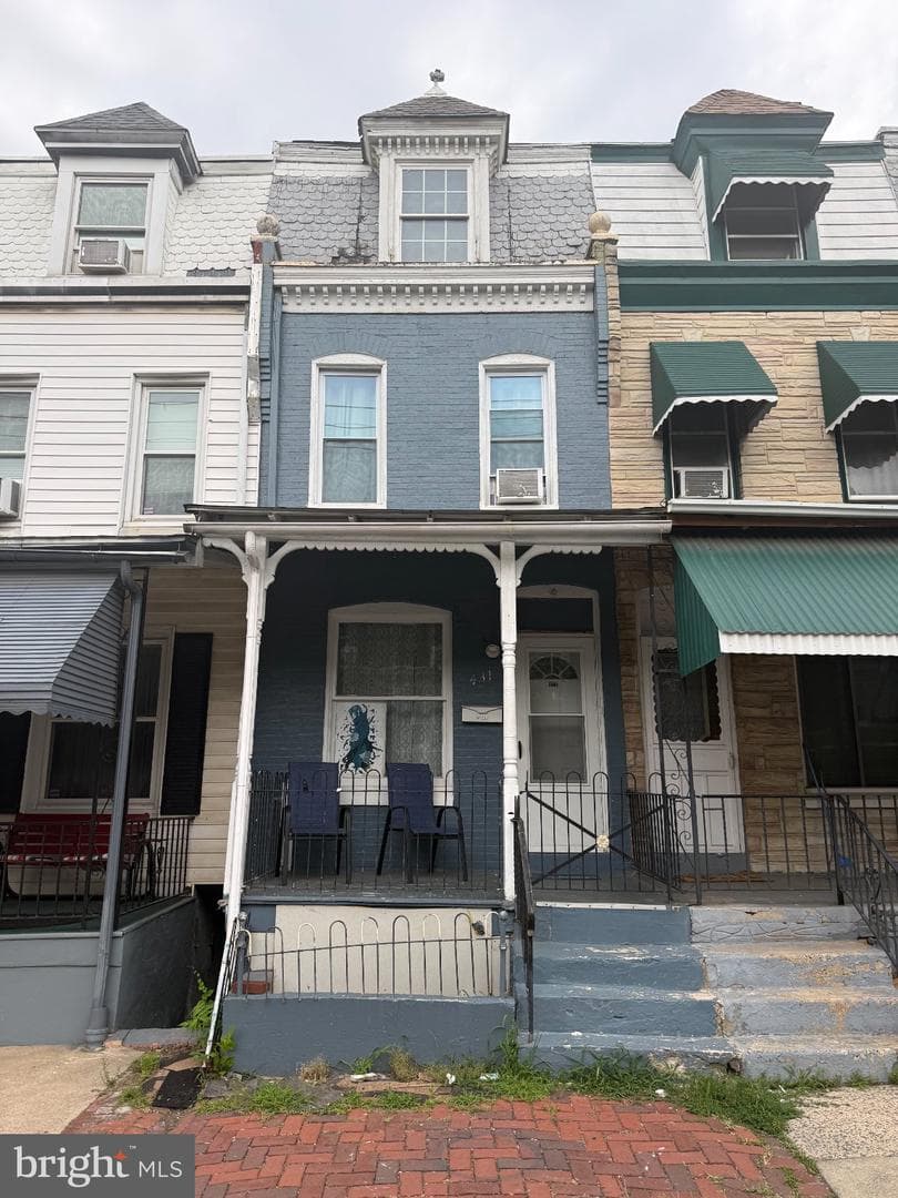 431 W Greenwich Street, Reading