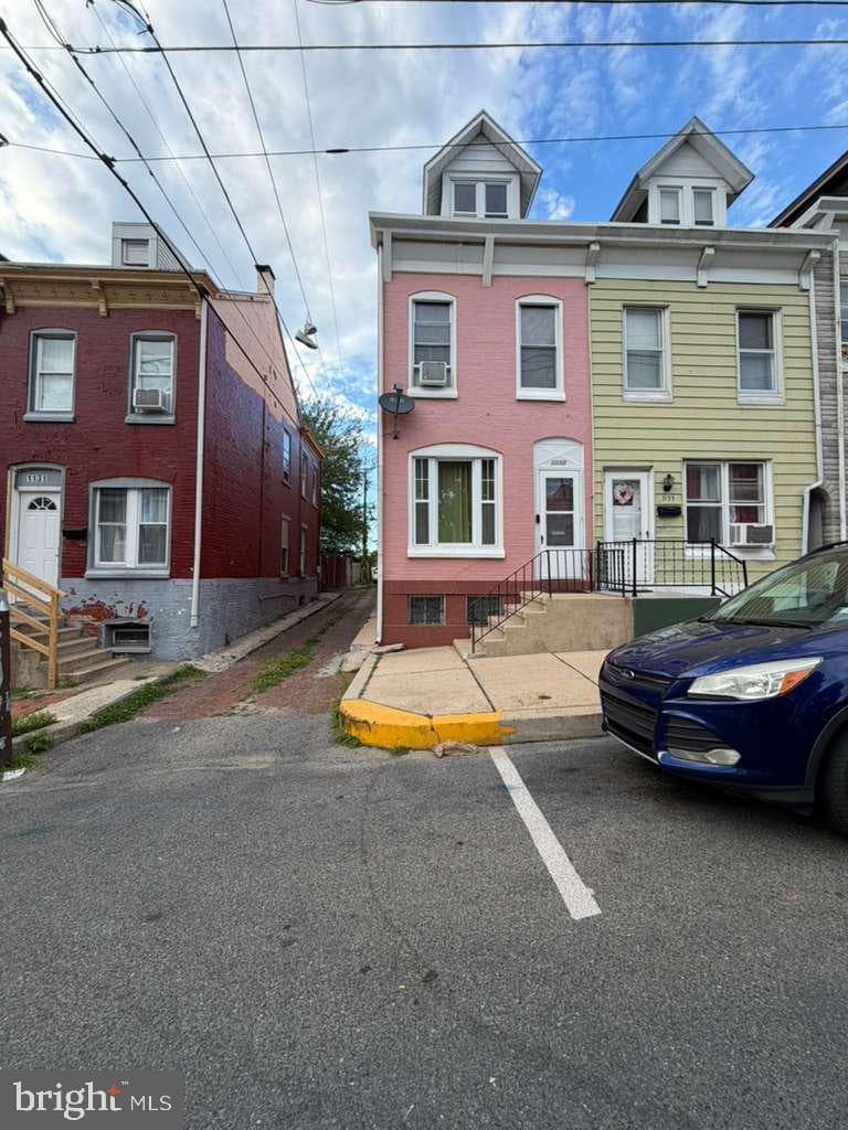 1133 Douglass Street, Reading