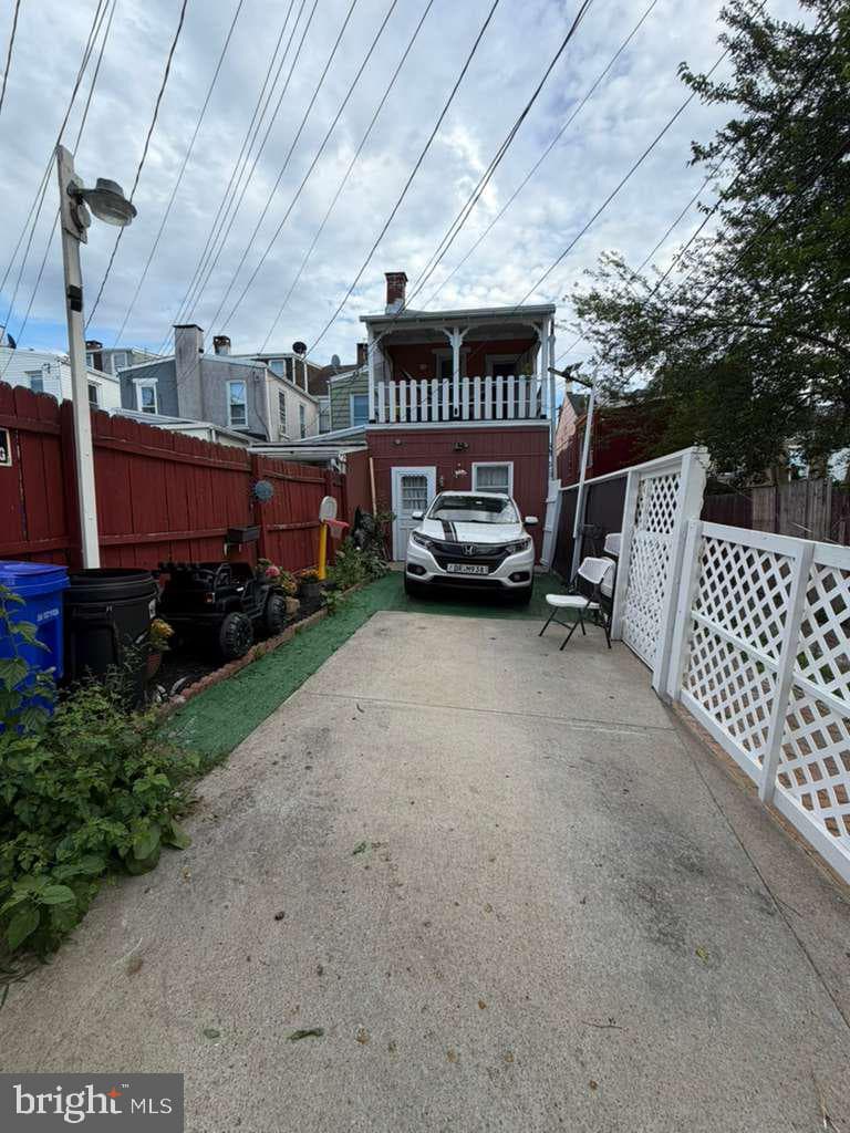 1133 Douglass Street photo 6