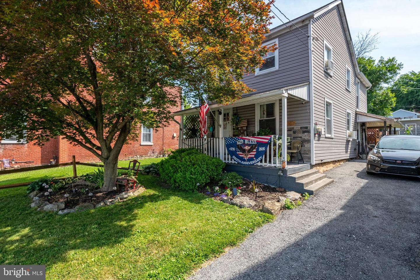 325 S 3rd Street, Hamburg