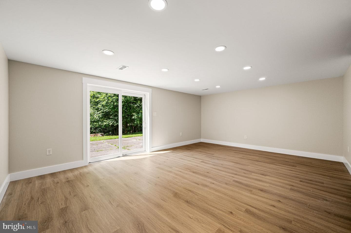 41 Devon Drive photo 24