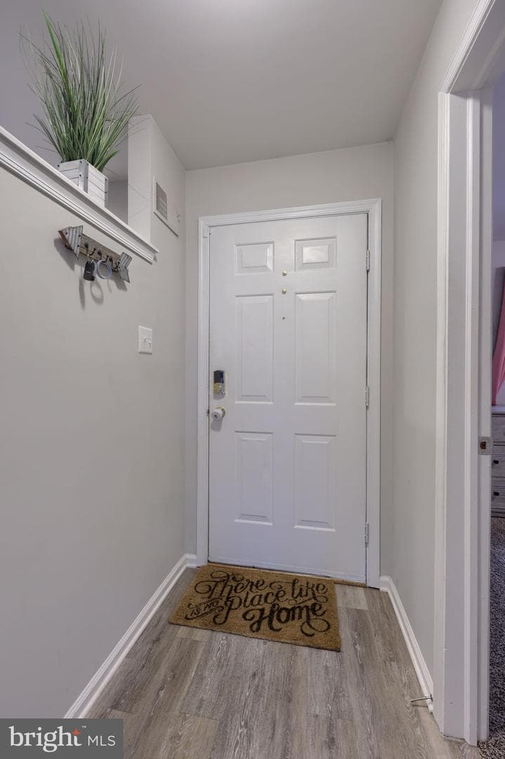 118 Valley Greene Circle photo 5