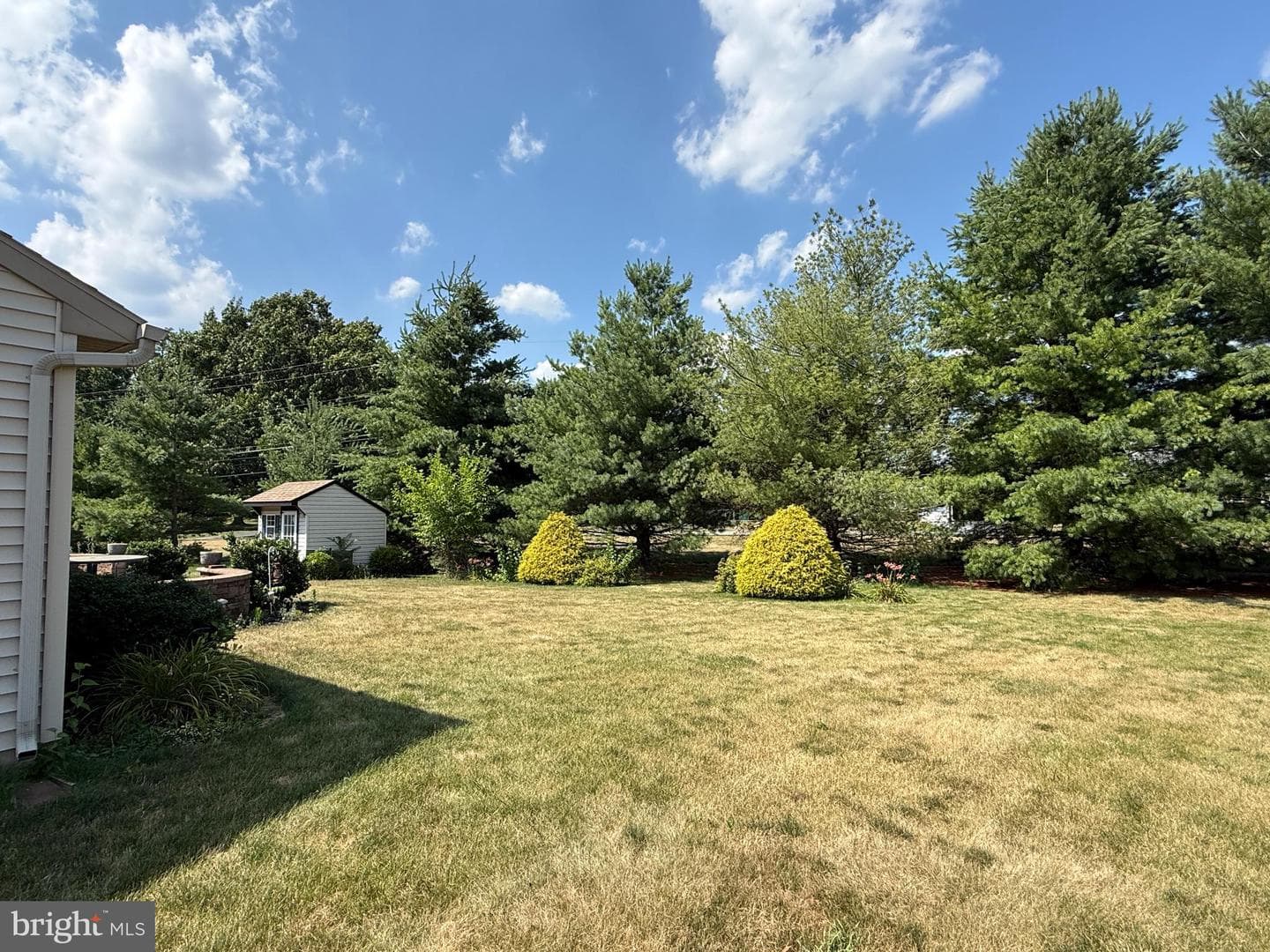 32 Loganberry Court photo 4
