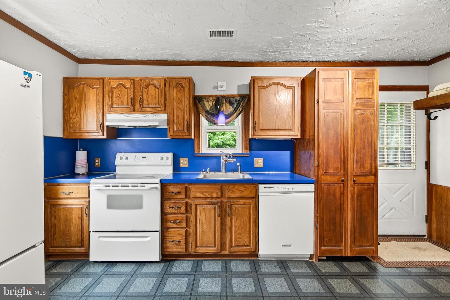 540 Church Road photo 13