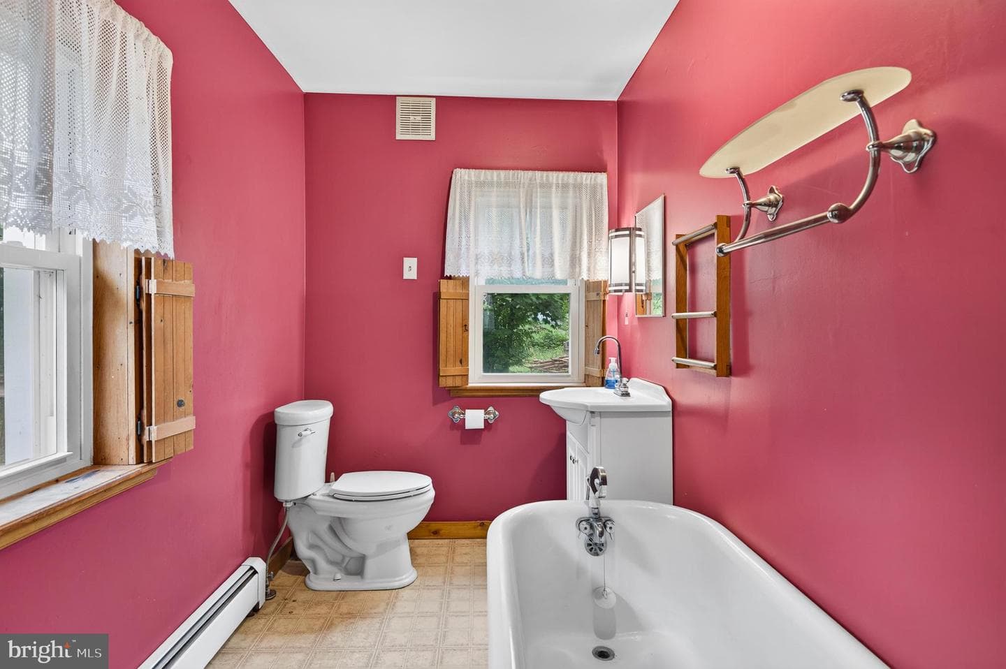 540 Church Road photo 17
