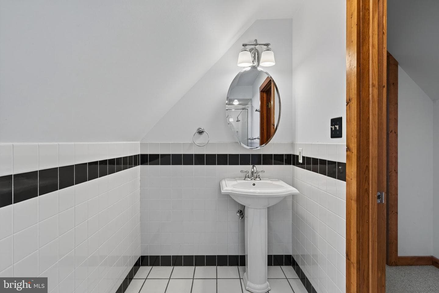 540 Church Road photo 36