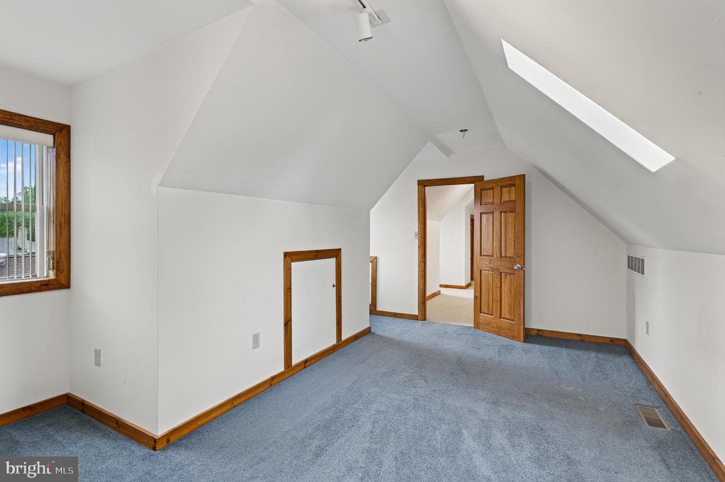 540 Church Road photo 38
