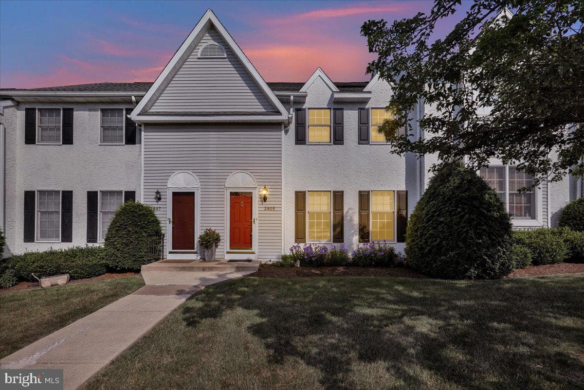 2805 Sturbridge Court photo 26