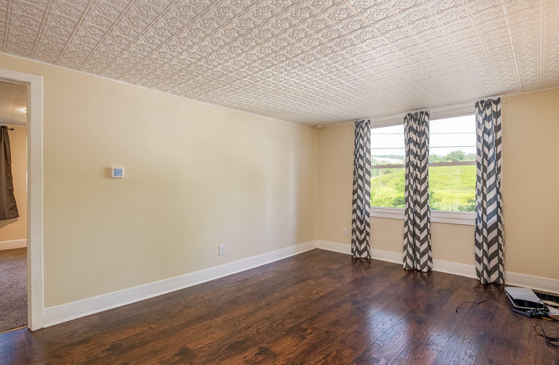 940 Unger Lane photo 8