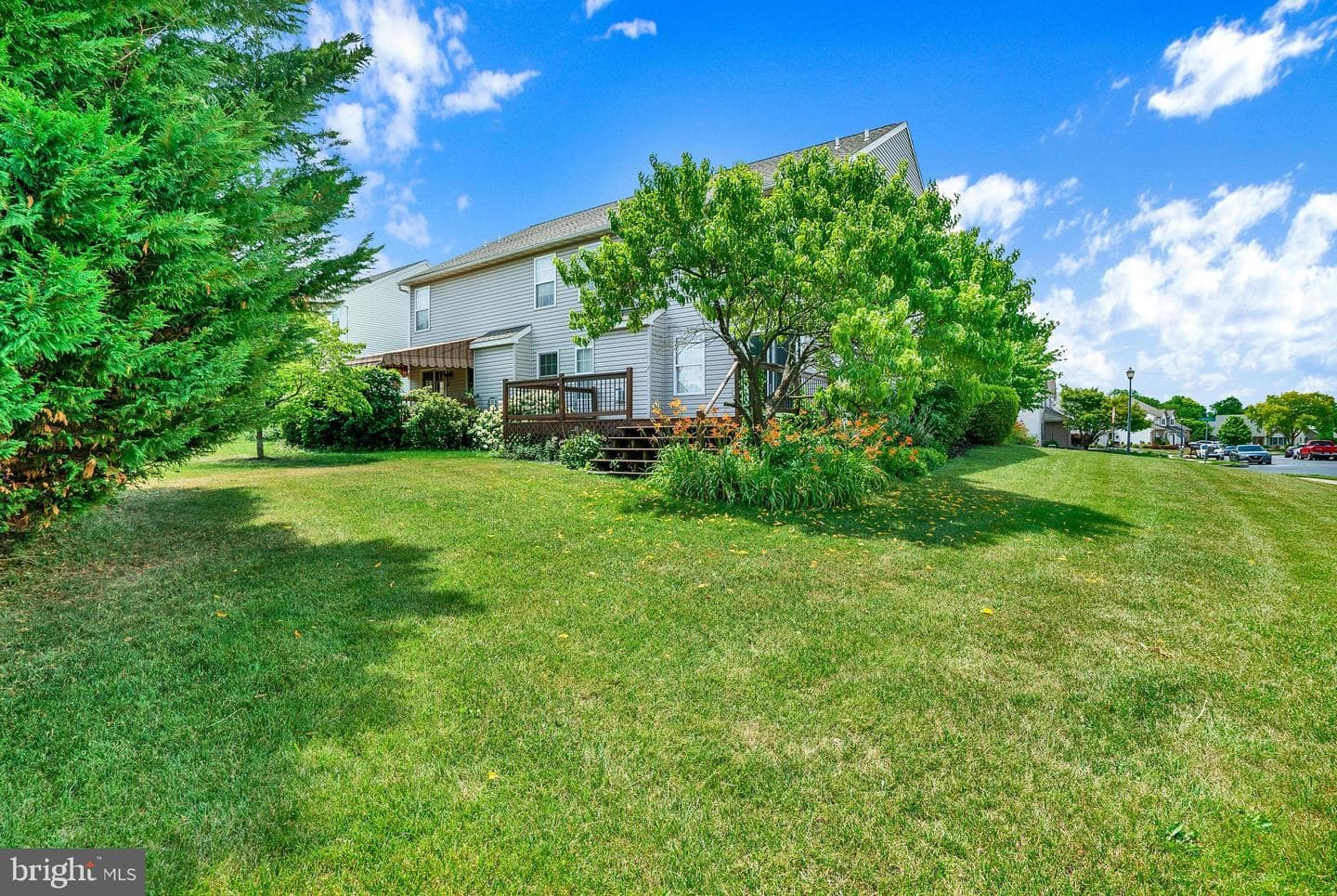 1 Ontario Drive photo 26