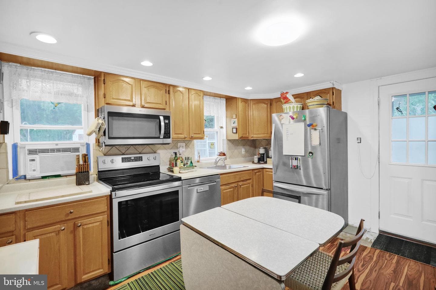 2416 High Street photo 8