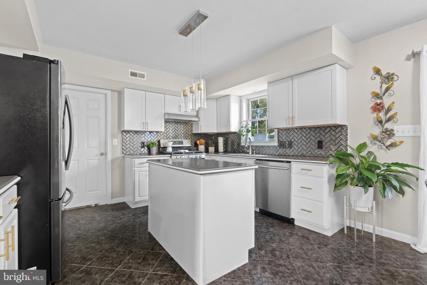 12 Prospect Drive photo 18
