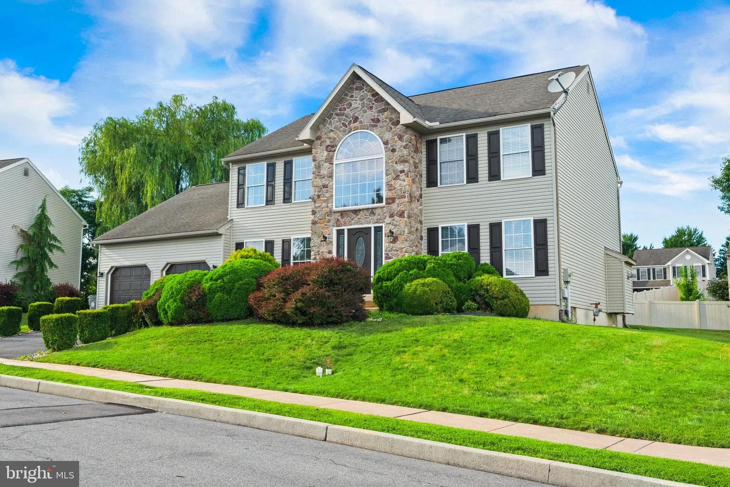 12 Prospect Drive photo 3