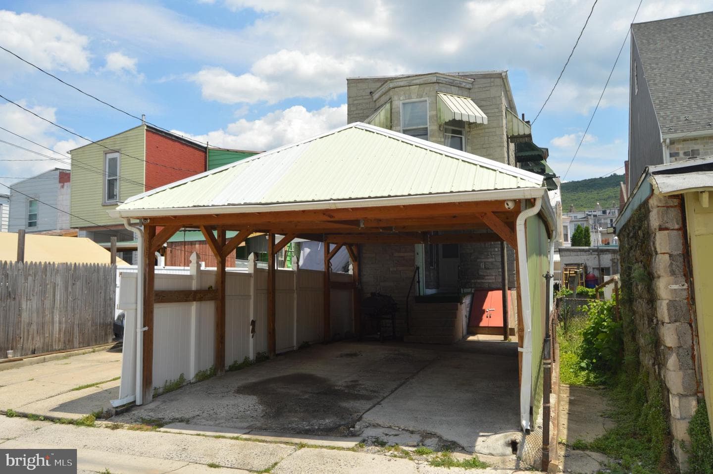1116 Mulberry St, Reading