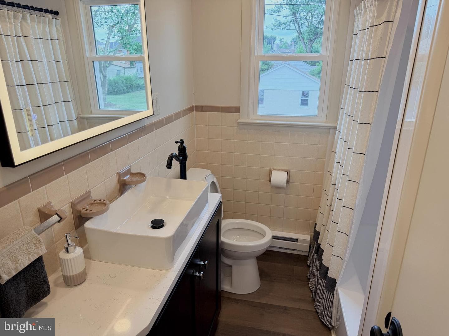 14 S Buttonwood Street photo 17