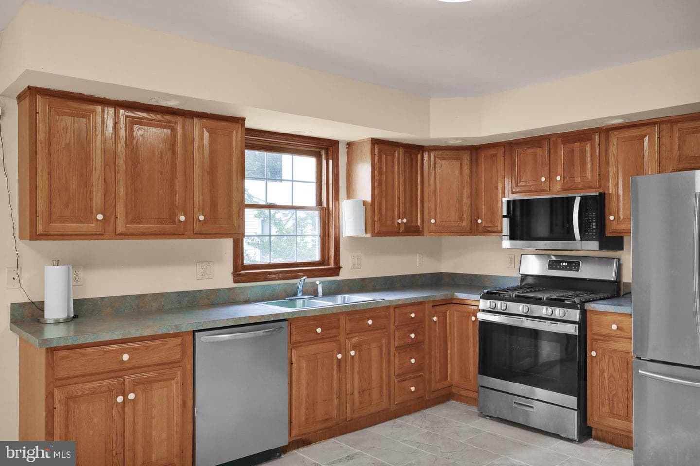 100 N Robeson Street photo 11