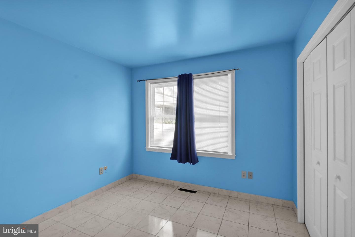 100 N Robeson Street photo 16
