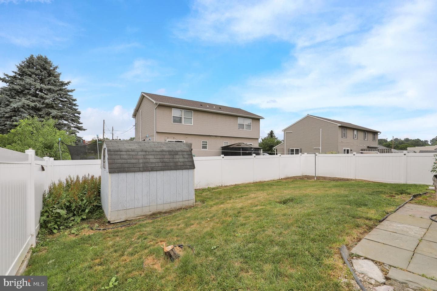 100 N Robeson Street photo 31