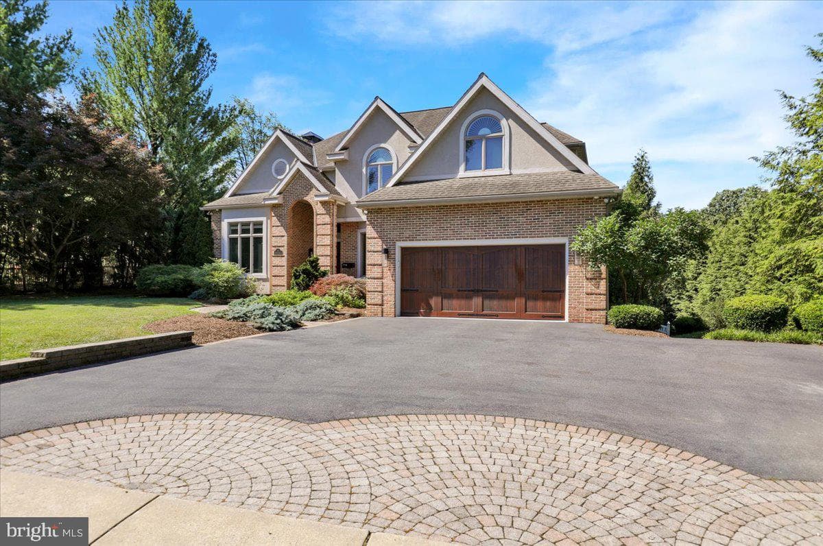 4 Tanager Drive photo 3