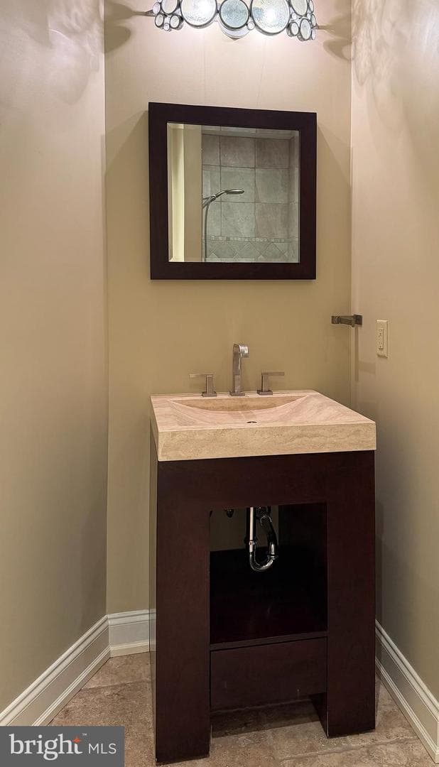 4 Tanager Drive photo 62