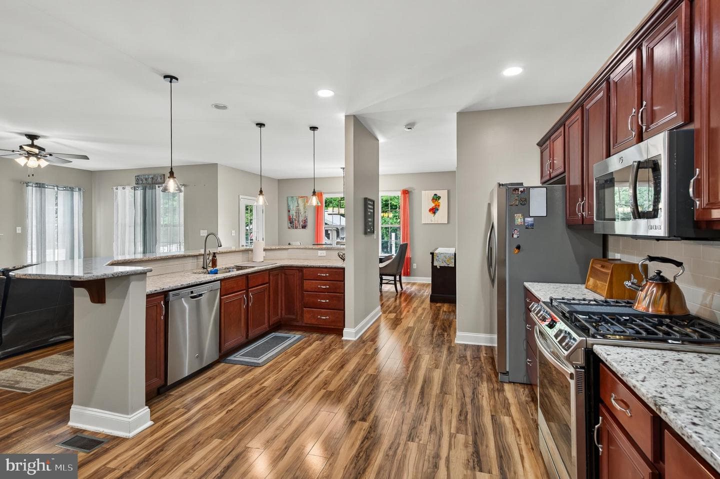 105 Woods Edge Drive photo 12