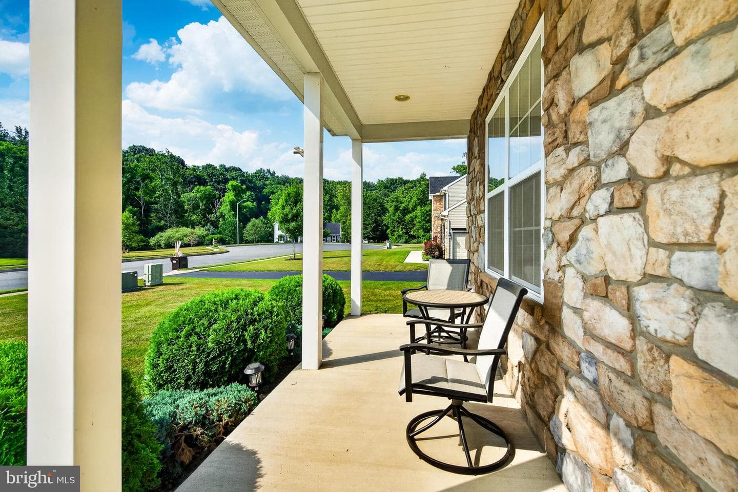 105 Woods Edge Drive photo 5
